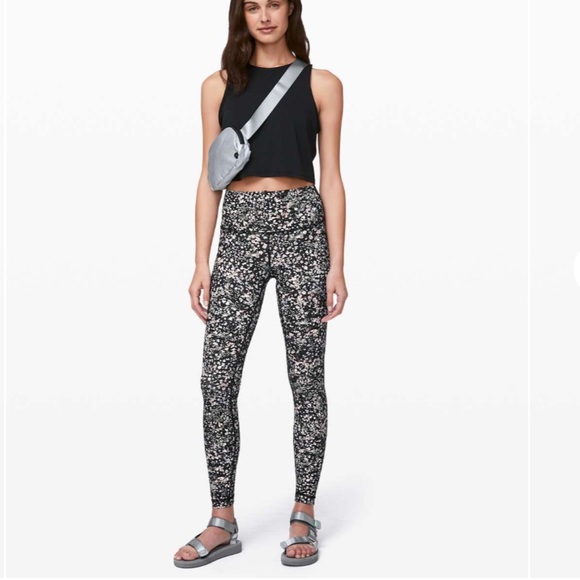 • Lululemon • Women’s Wunder Under High-Rise Tight *Full-On Luxtreme Floral 4 - Picture 1 of 4
